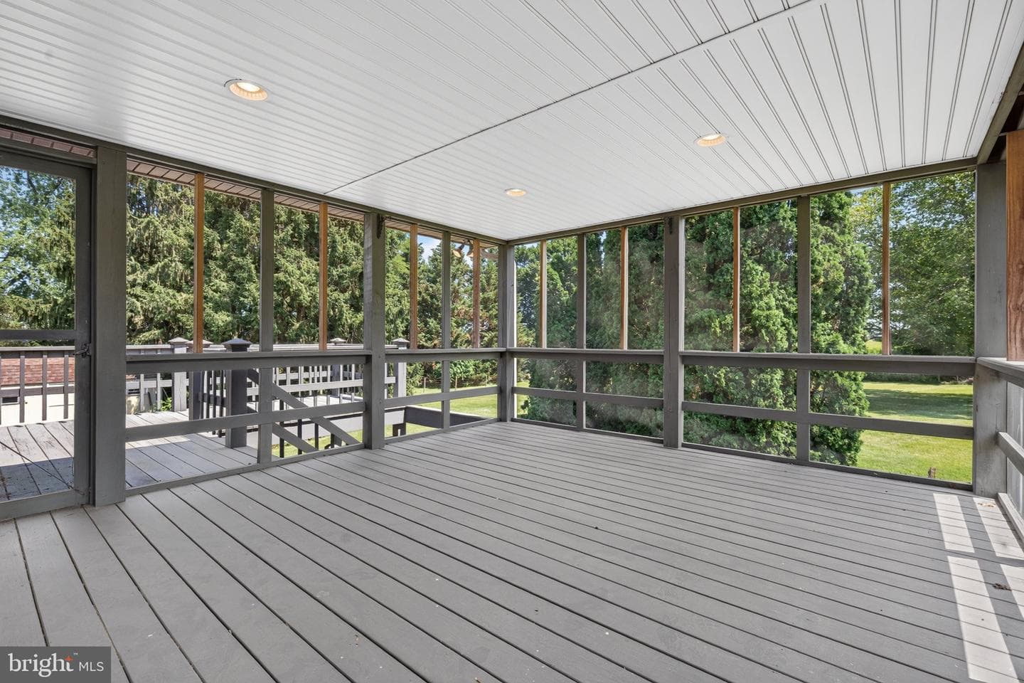 1277 S Colebrook Road photo 35