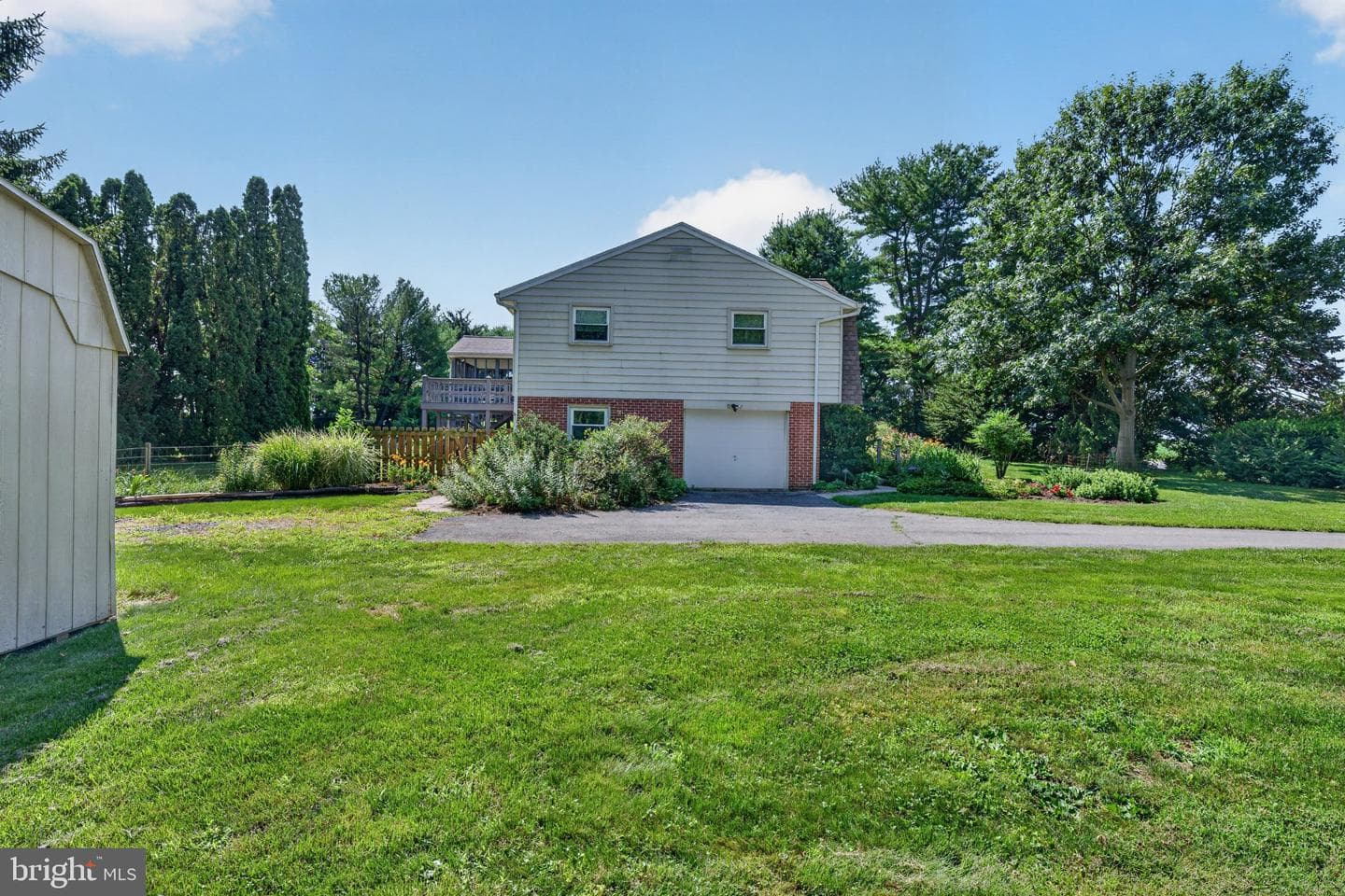 1277 S Colebrook Road photo 4