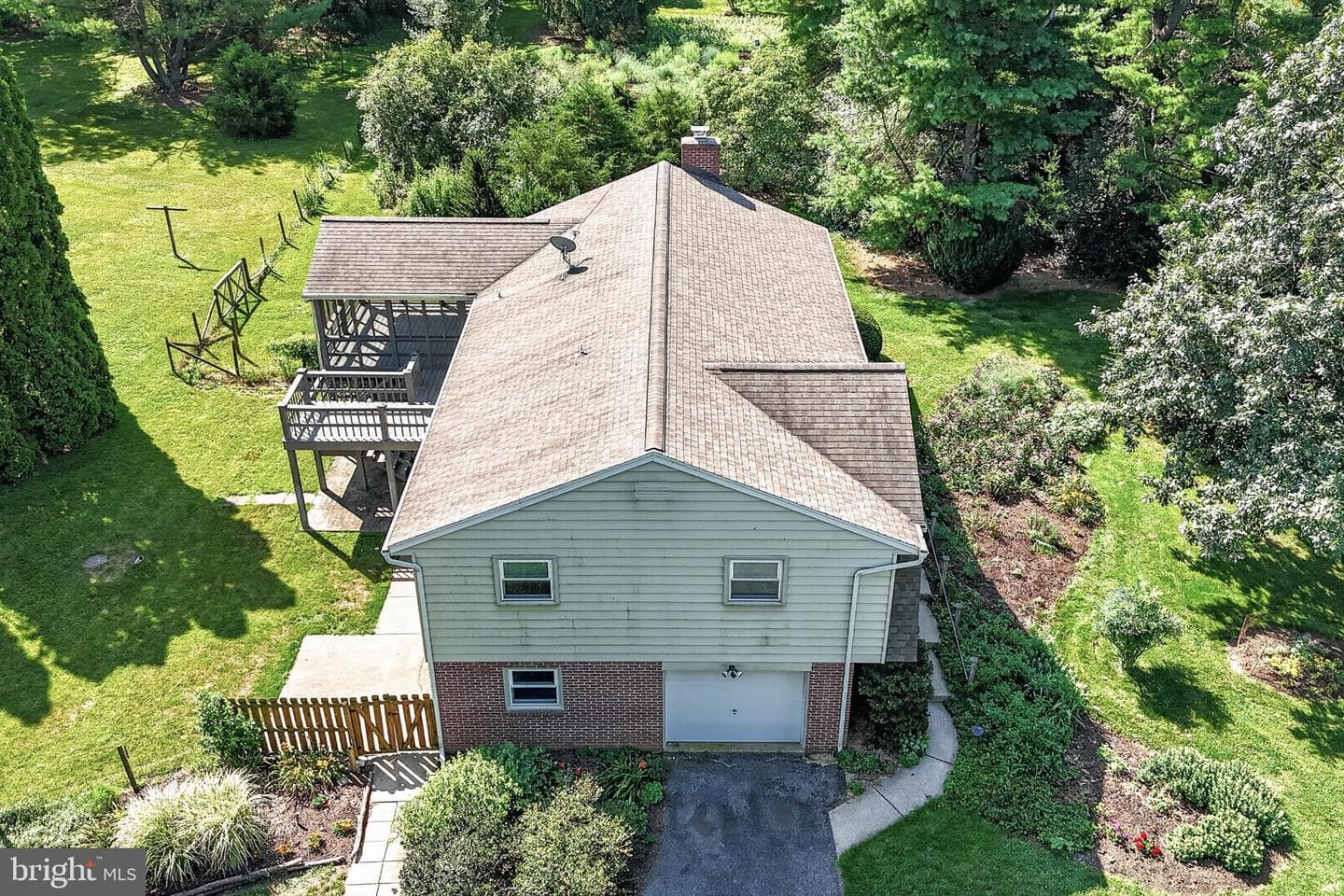 1277 S Colebrook Road photo 55
