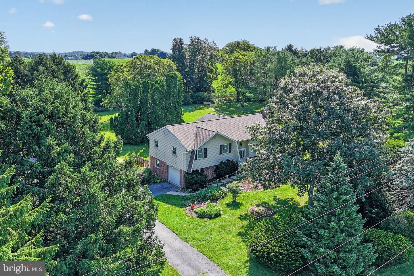 1277 S Colebrook Road photo 57