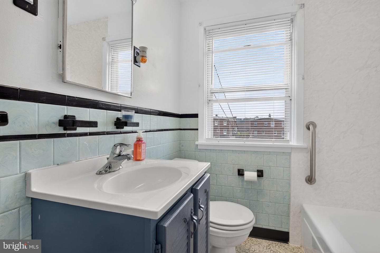 1127 Jamaica Road photo 28
