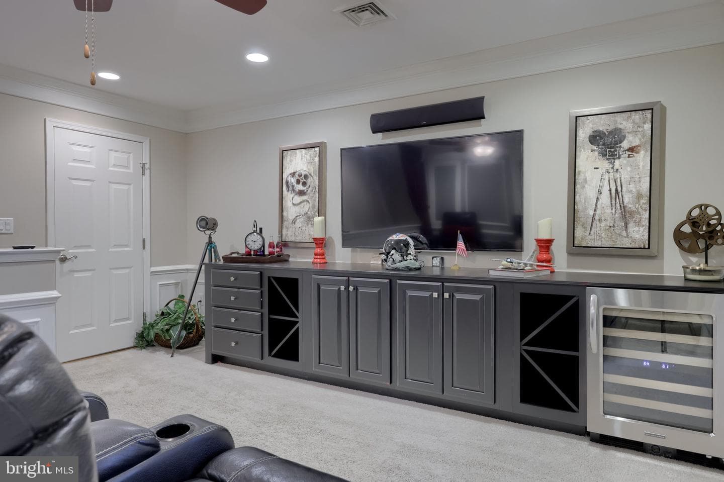 1068 Constitution Drive photo 53