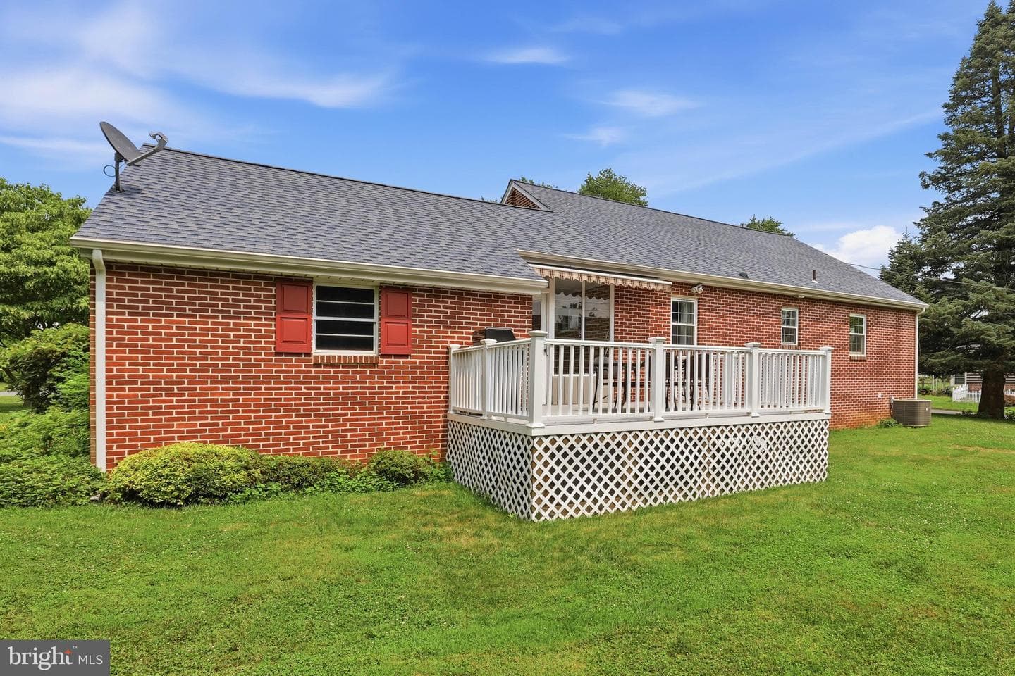 4 Edgehill Drive photo 29