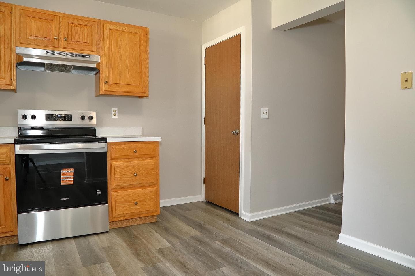 142 Chelmsford Drive photo 14