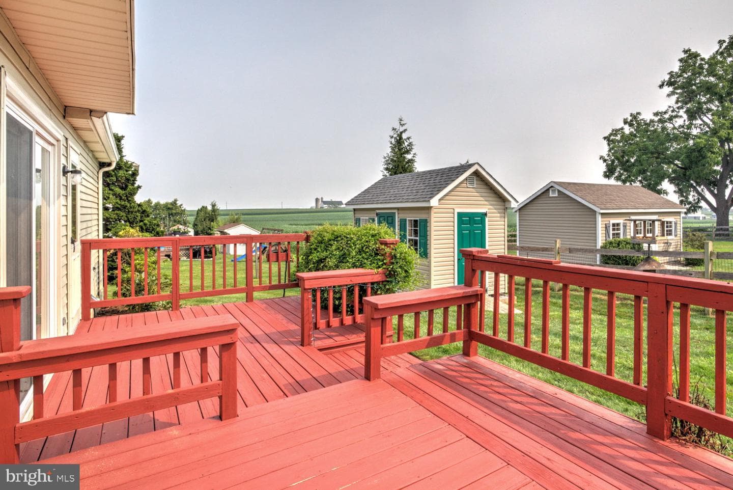 205 Walnut Lane photo 31