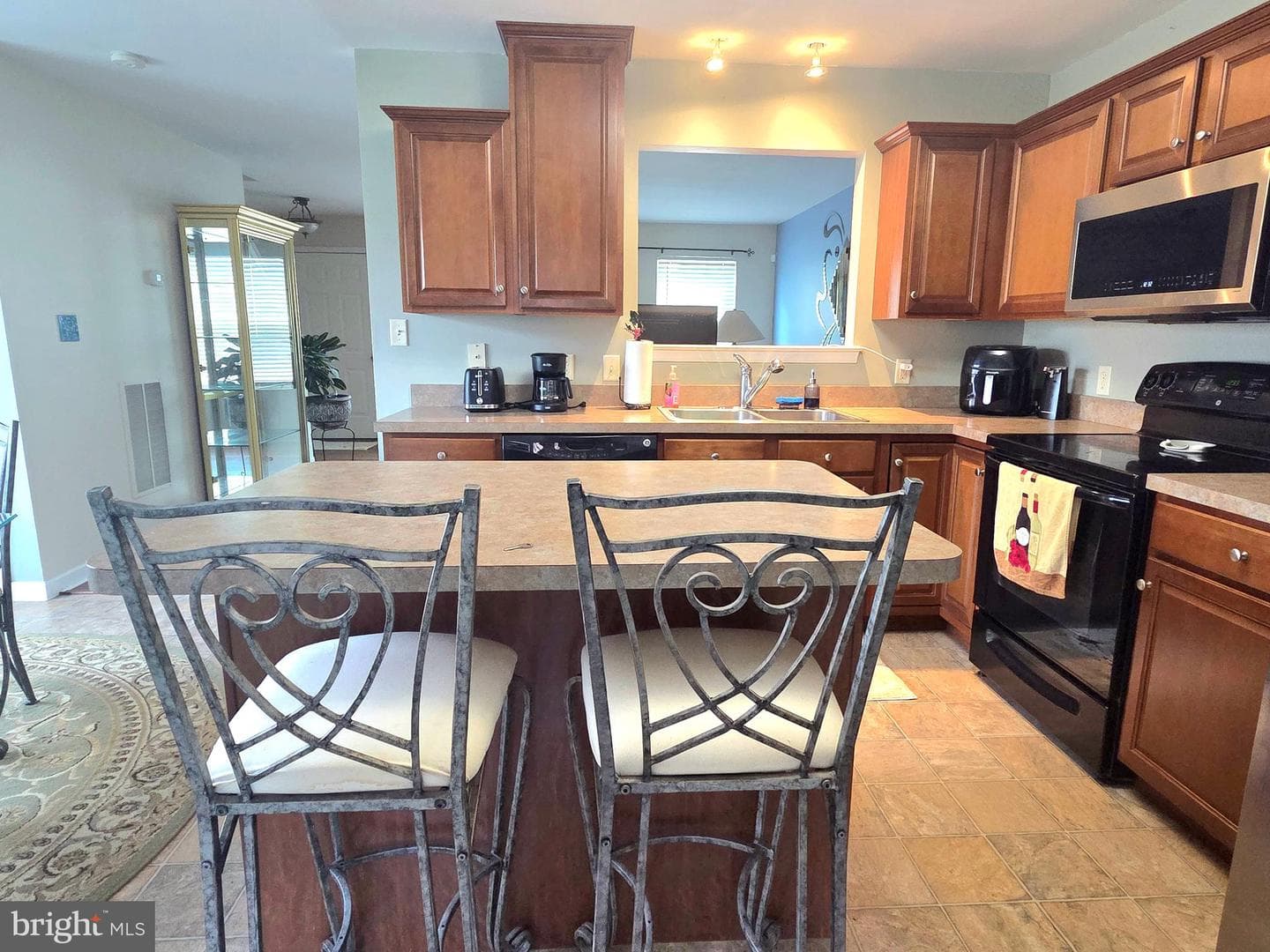 203 Heathersage Drive photo 17
