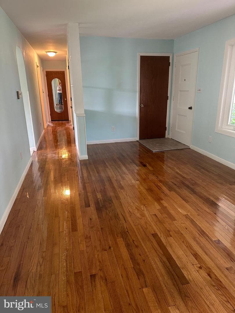 214 Whittier Lane photo 3
