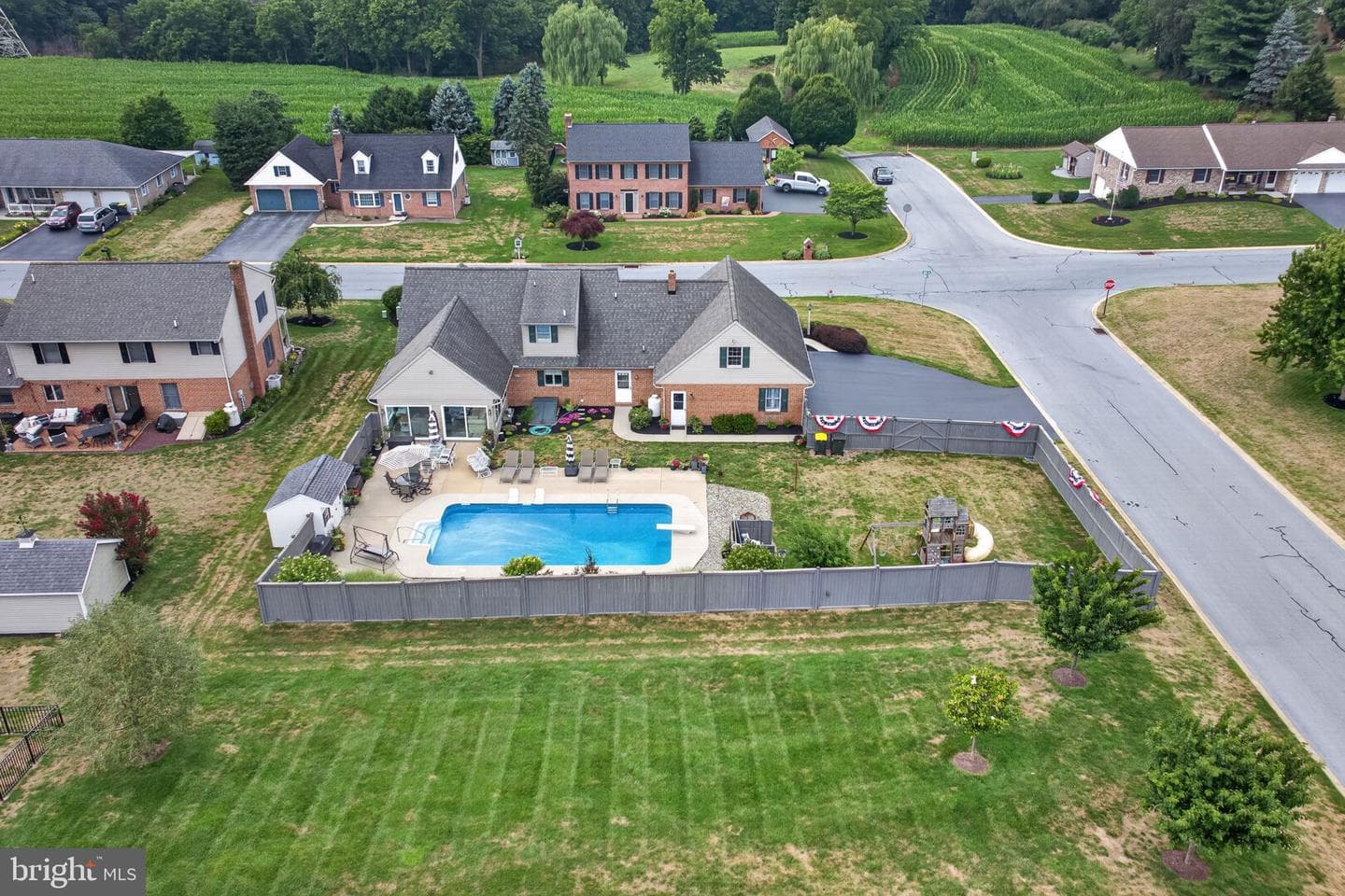 695 Sue Drive photo 64