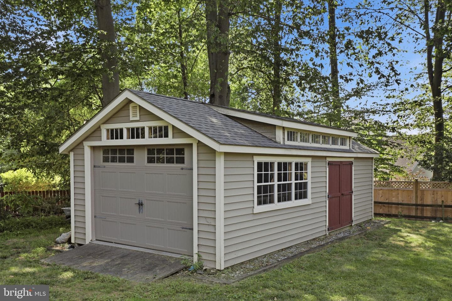 105 Wood Lot Lane photo 56