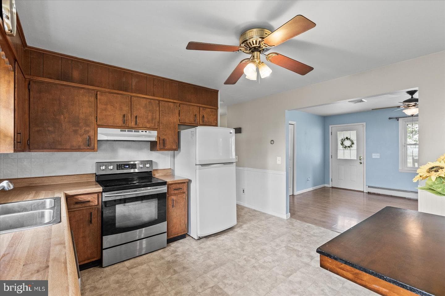 1562 Ridge Road photo 14