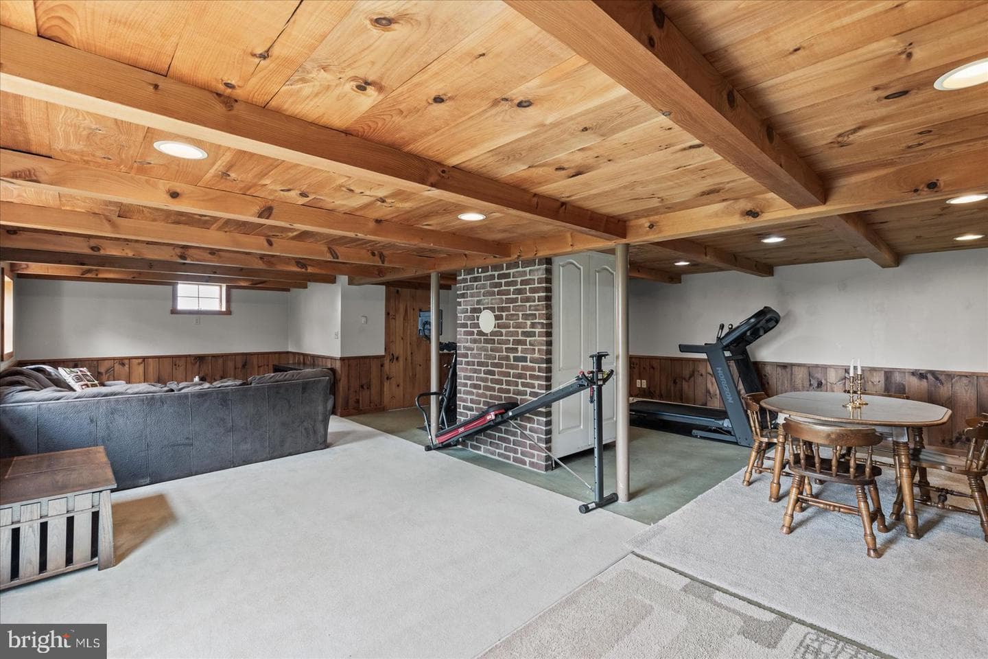 1562 Ridge Road photo 27