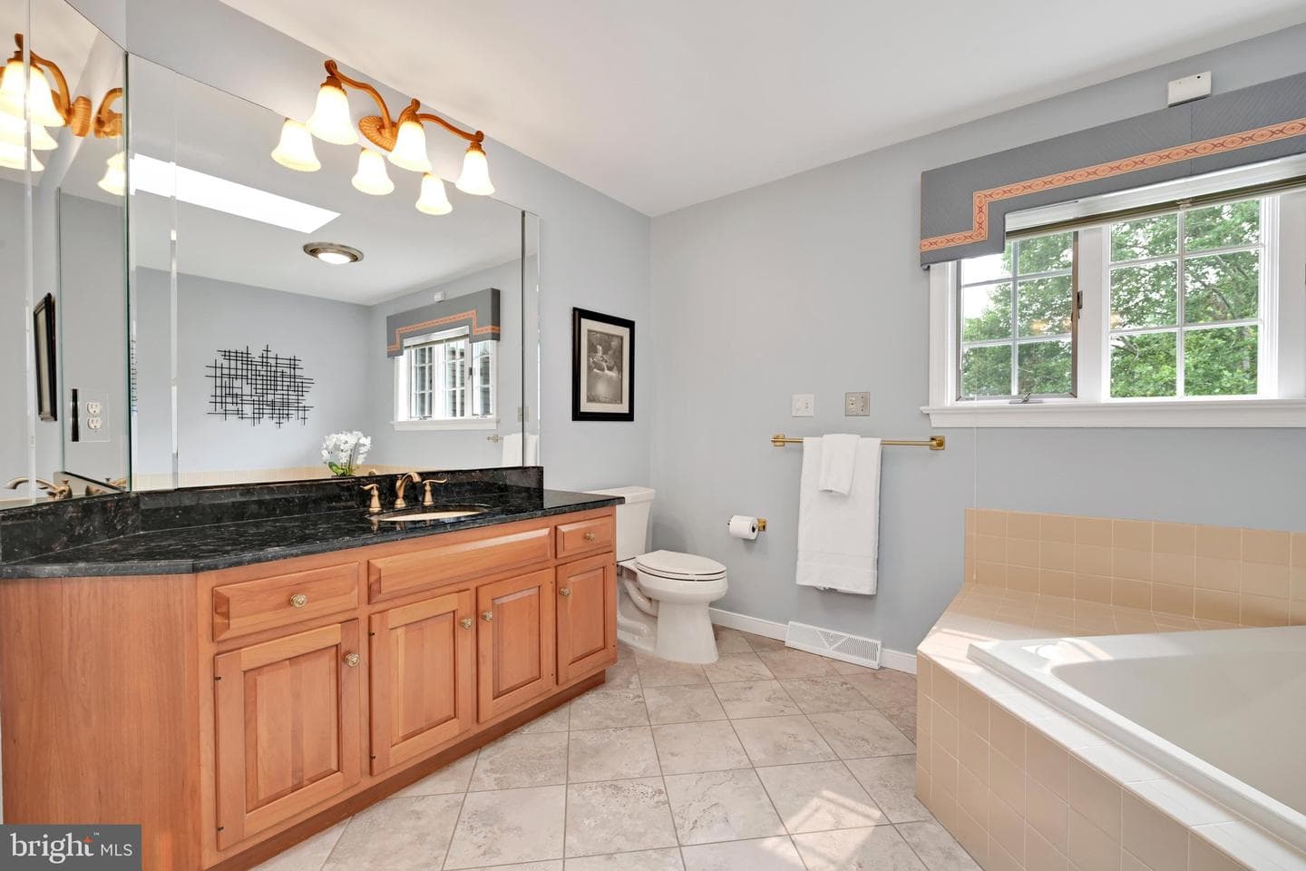 1318 Beaconfield Lane photo 25