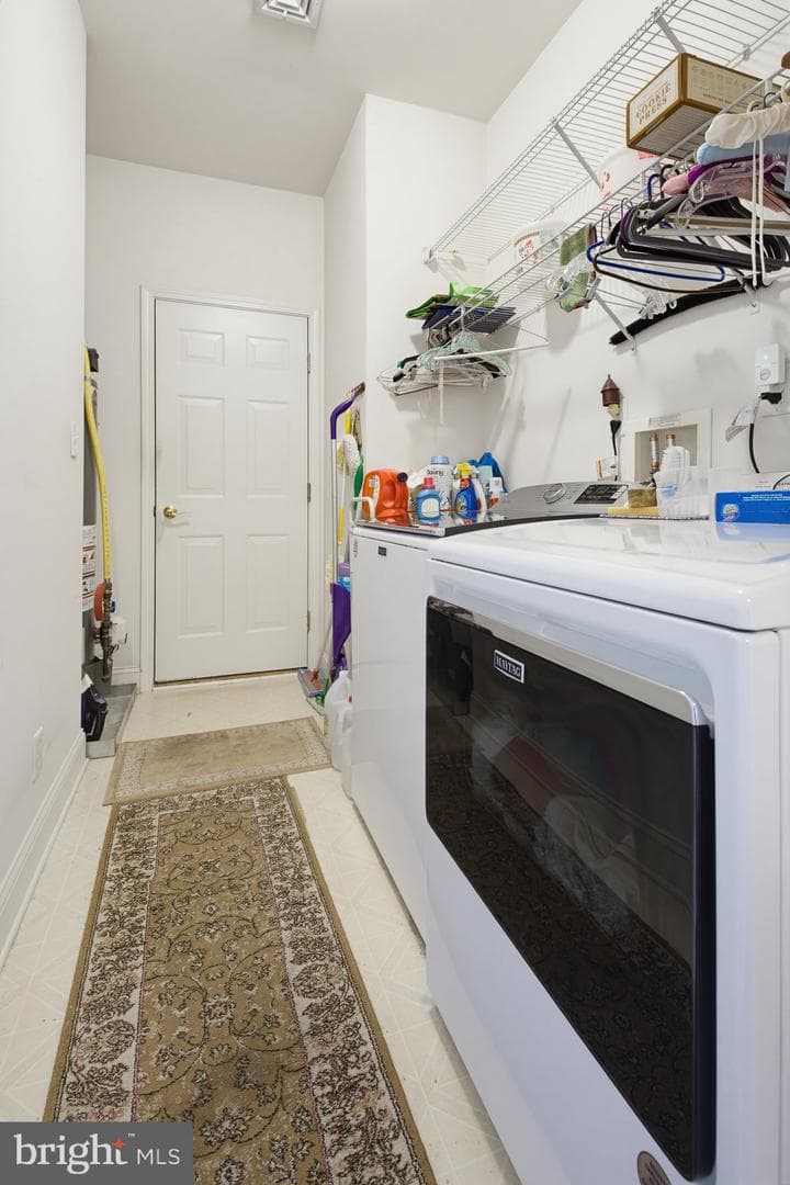 707 Thoreau Drive photo 33