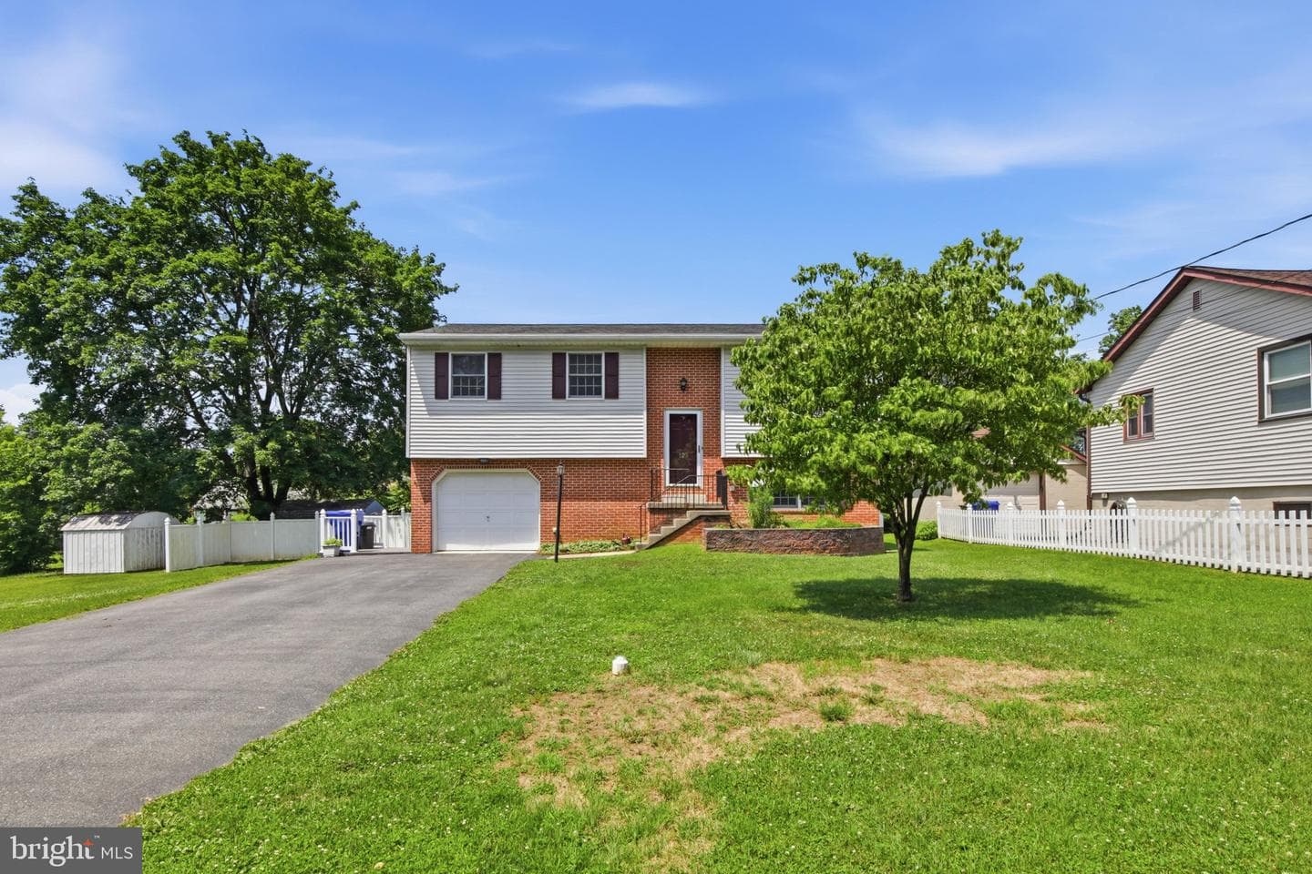 125 Washington Avenue photo 2
