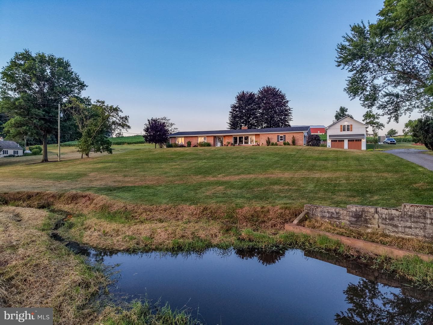 475 S Cocalico Road photo 10