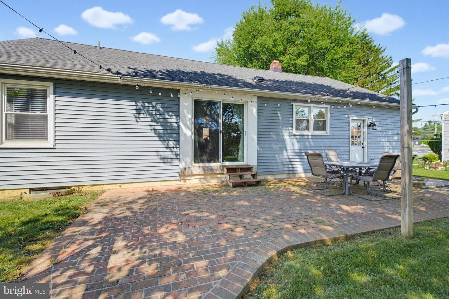 433 E Roseville Road photo 30
