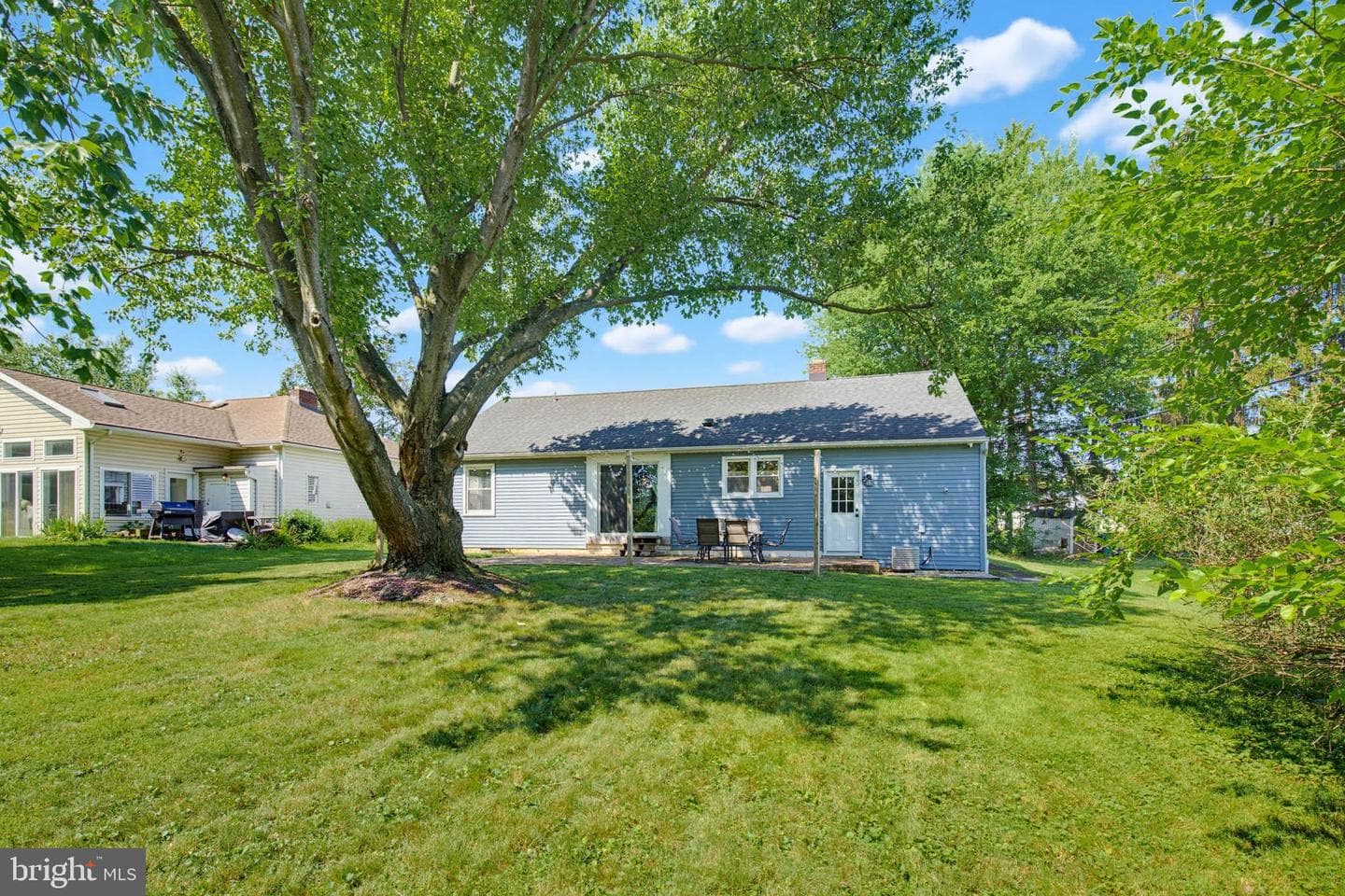 433 E Roseville Road photo 39