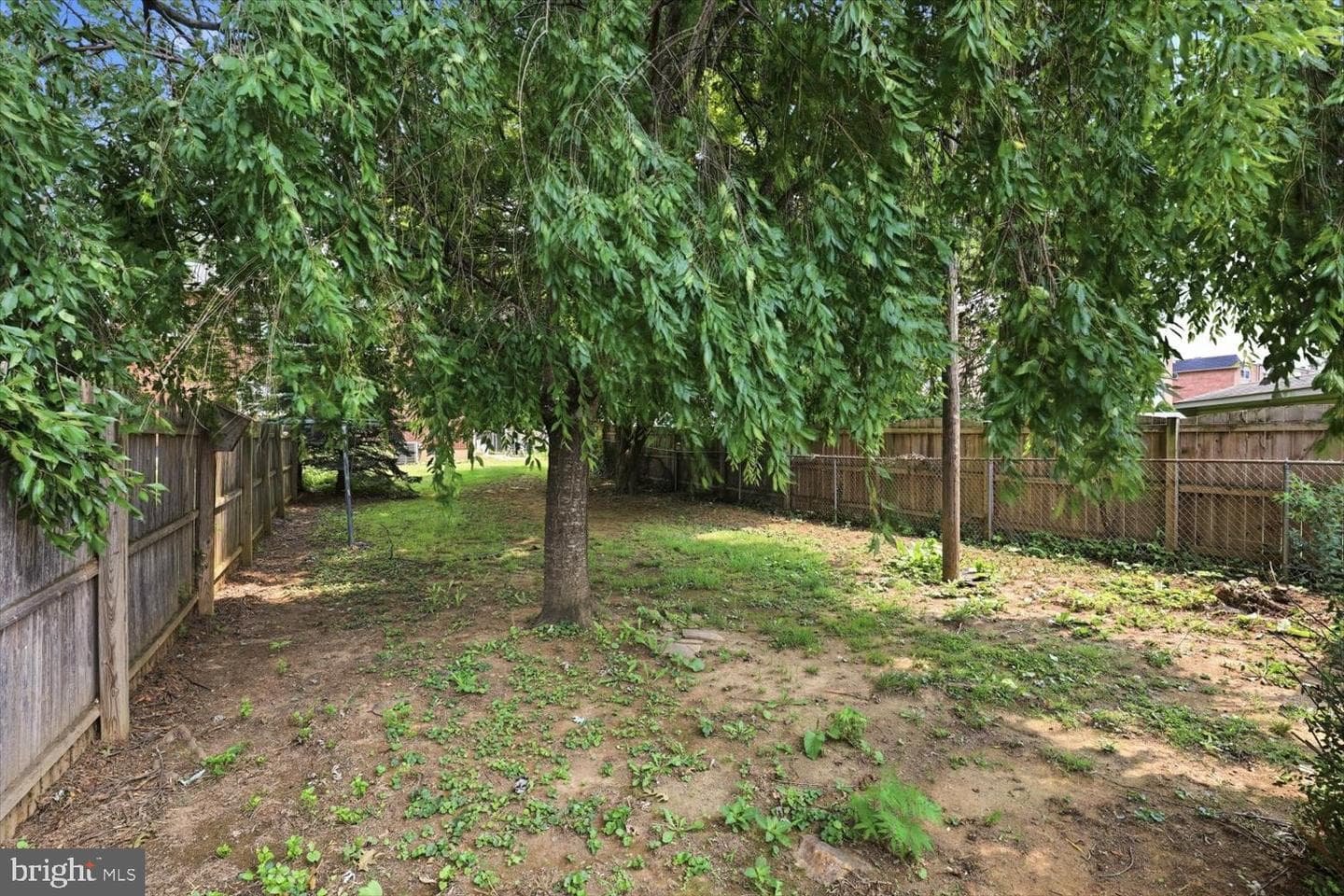 849 Fountain Avenue photo 25