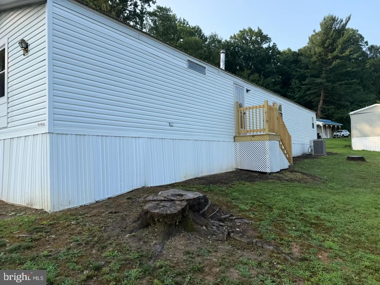 309 Poplar Lane photo 7