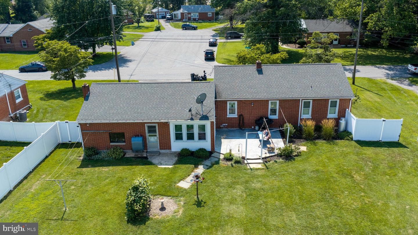 9 Park Circle Drive photo 6
