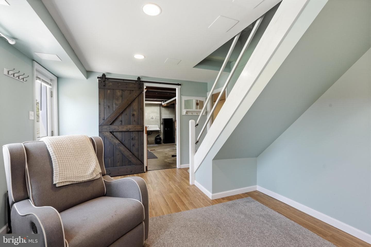 12 S Conestoga View Drive photo 21