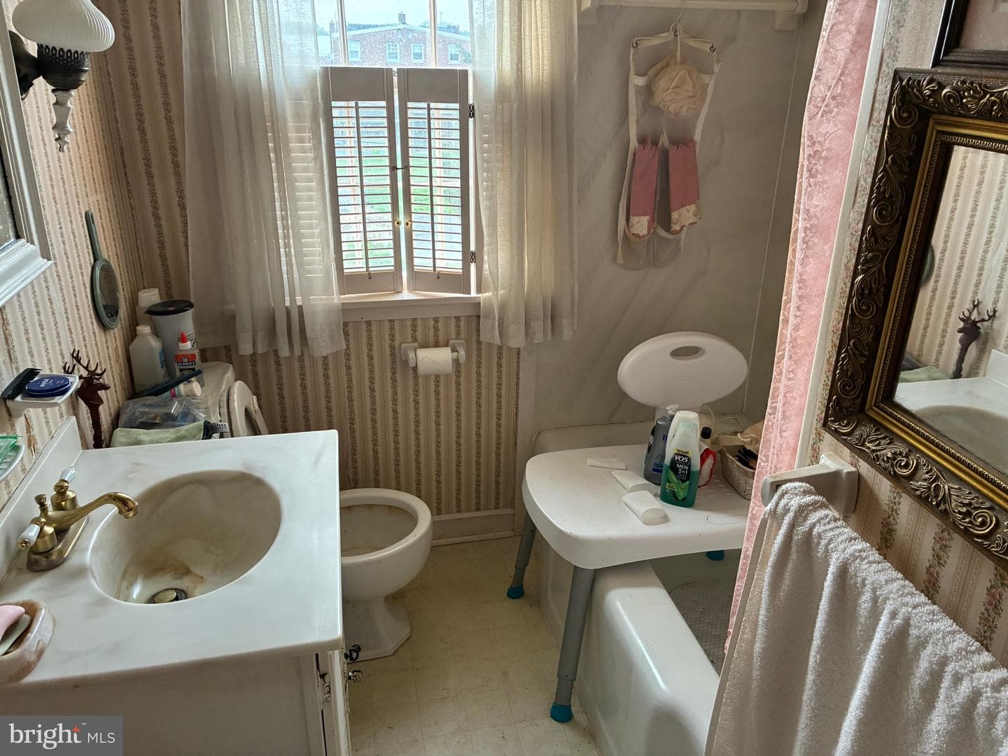 1111 Jamaica Road photo 18