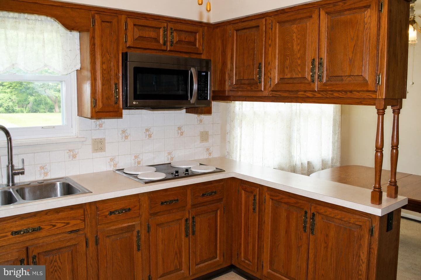 625 Hampden Road photo 14