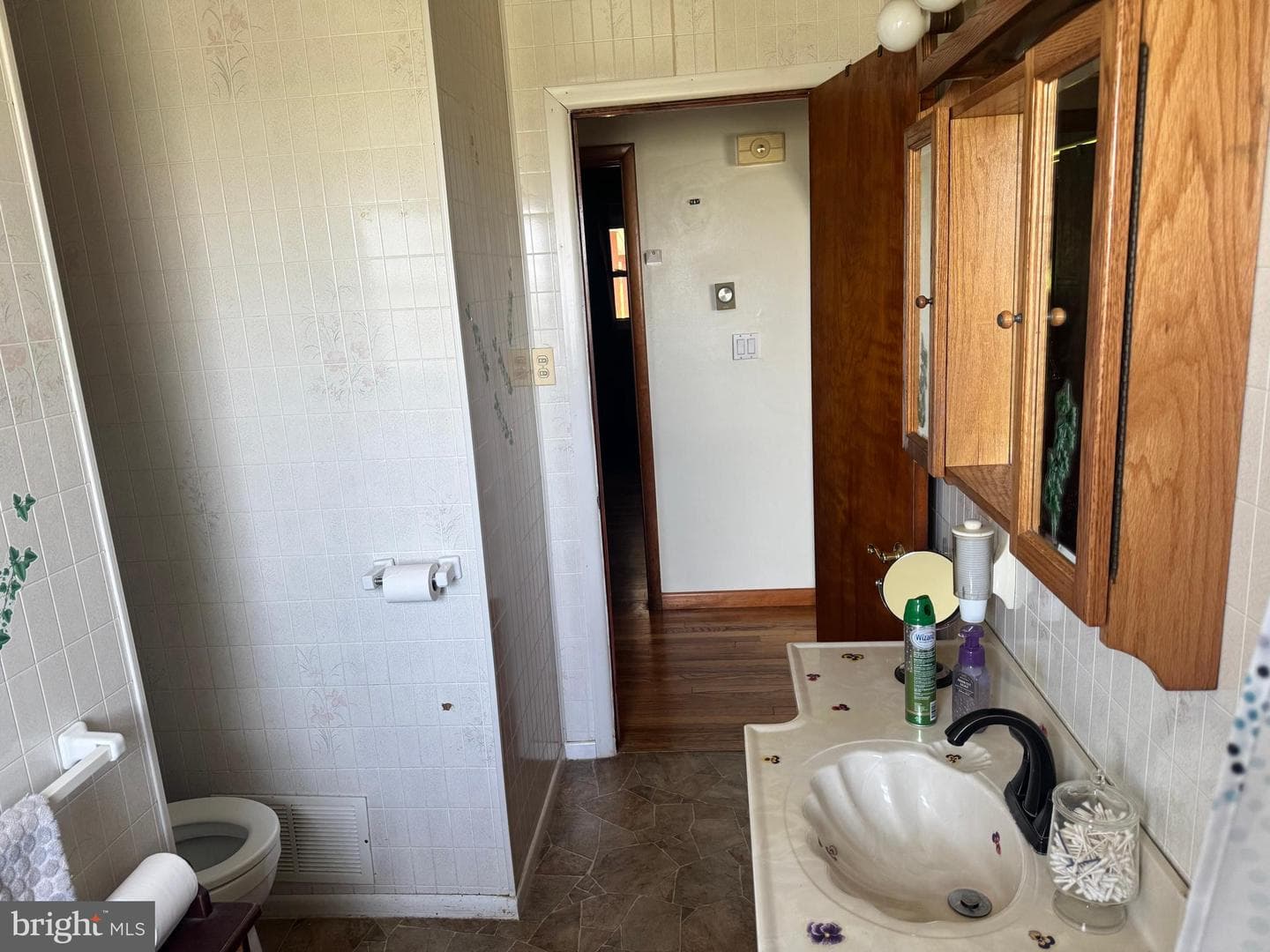 311 Little Britain Road photo 10