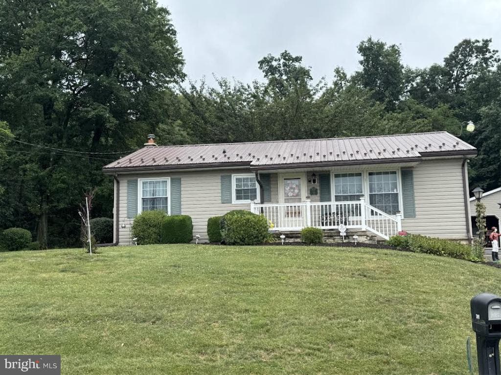 311 Little Britain Road, Peach Bottom