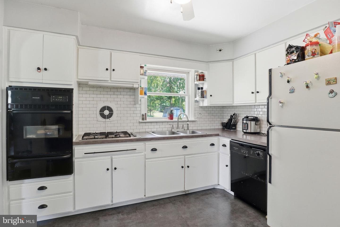 503 Fairway Drive photo 13