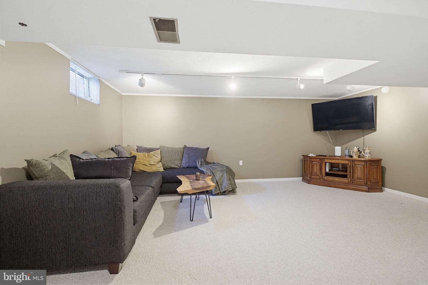 1349 Country Club Drive photo 37