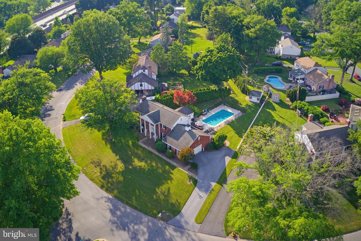 1349 Country Club Drive photo 43