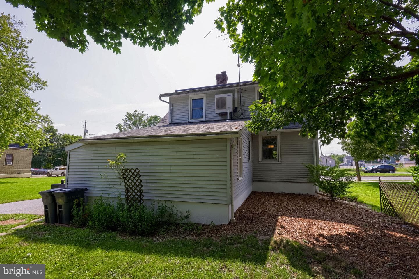 6045 Pine Street photo 47