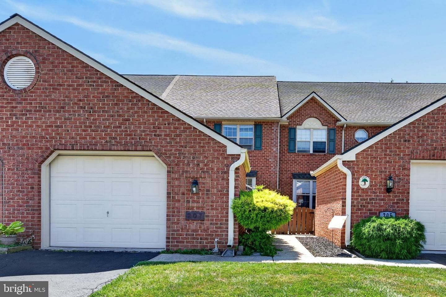 207 Pine Bridge Lane photo 1