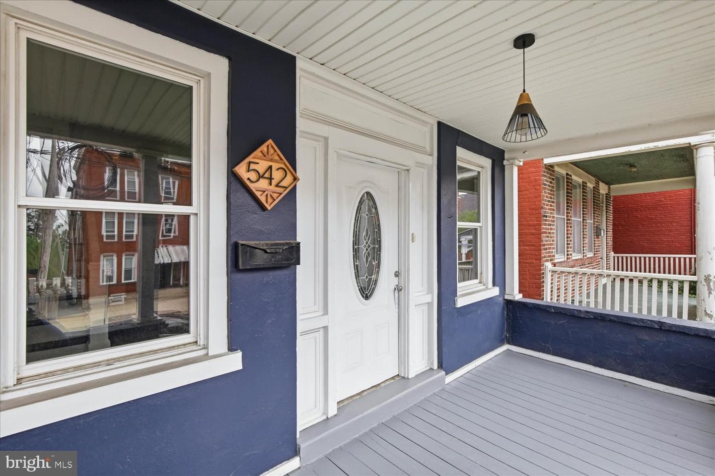 542 E Orange Street photo 1