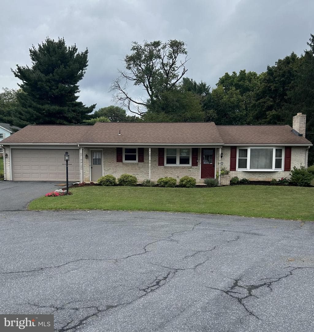 809 Sentz Drive photo 1
