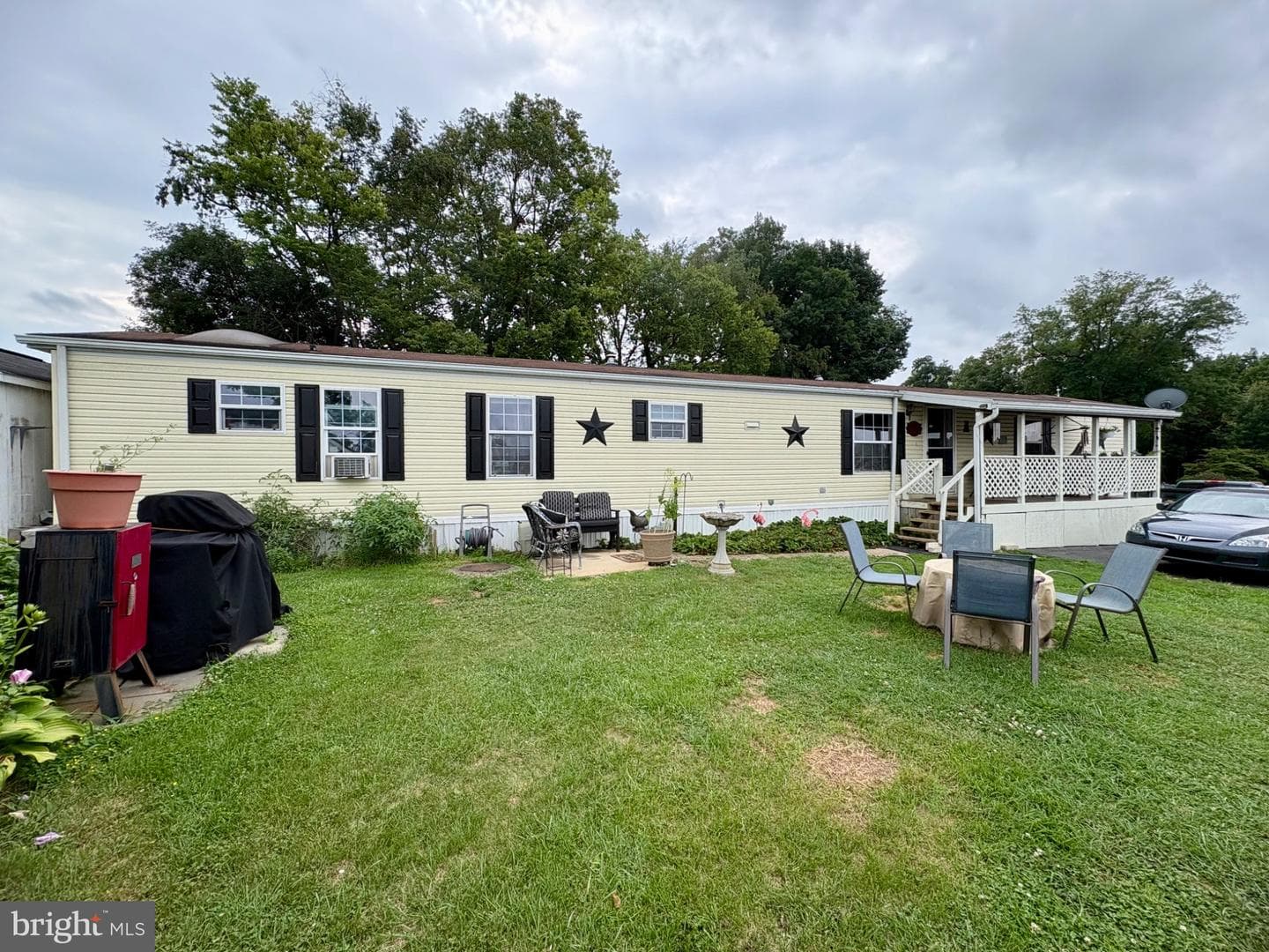 20 Circle Drive photo 1
