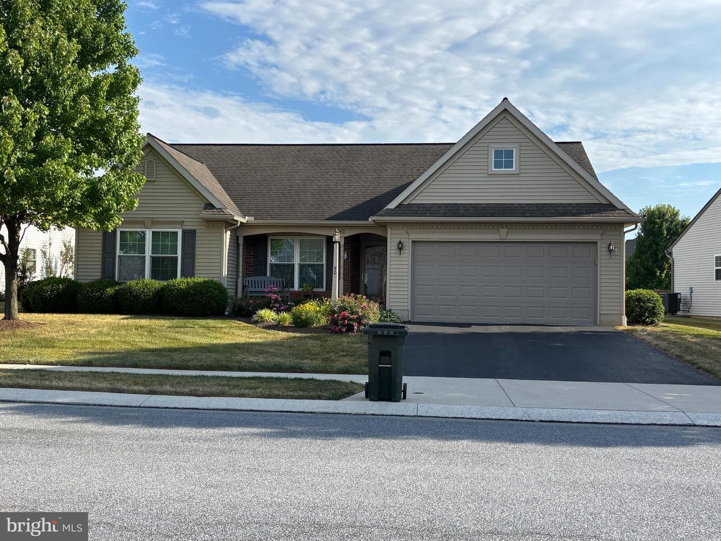 50 Bloomfield Drive photo 1