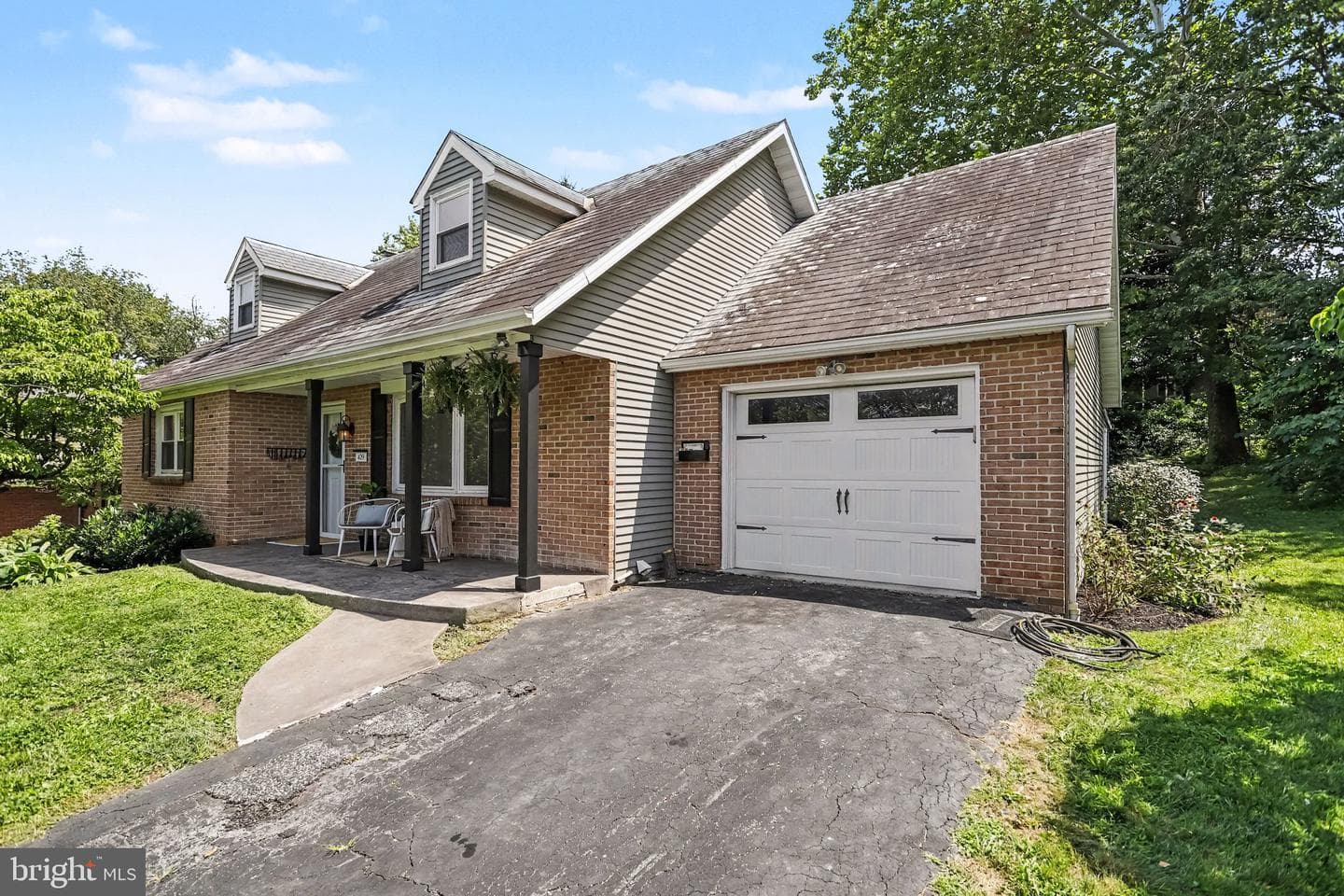 429 S President Avenue photo 1