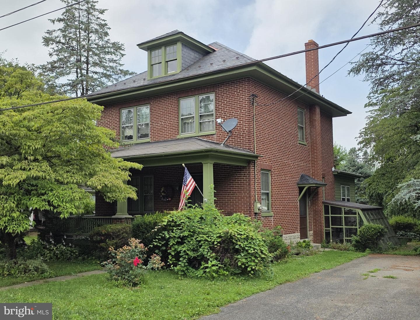 10 Mylin Avenue photo 1