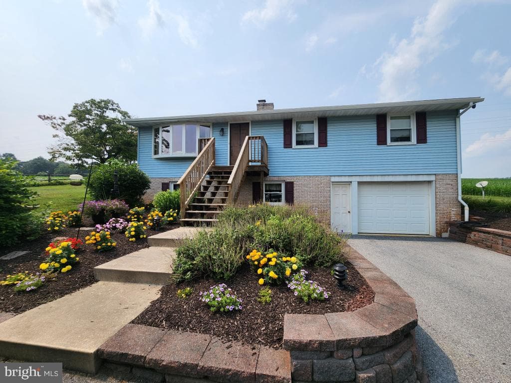1807 Holtwood Road photo 1