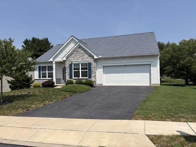 232 Charlan Boulevard photo 1
