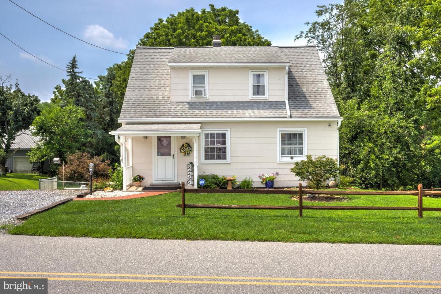 30 Baumgardner Road photo 1