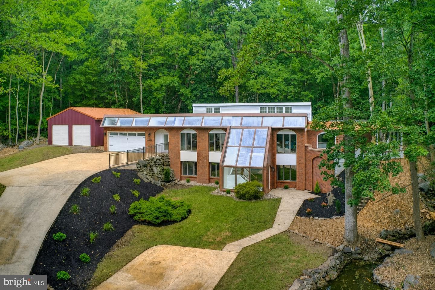 1353 Hilltop Road photo 1