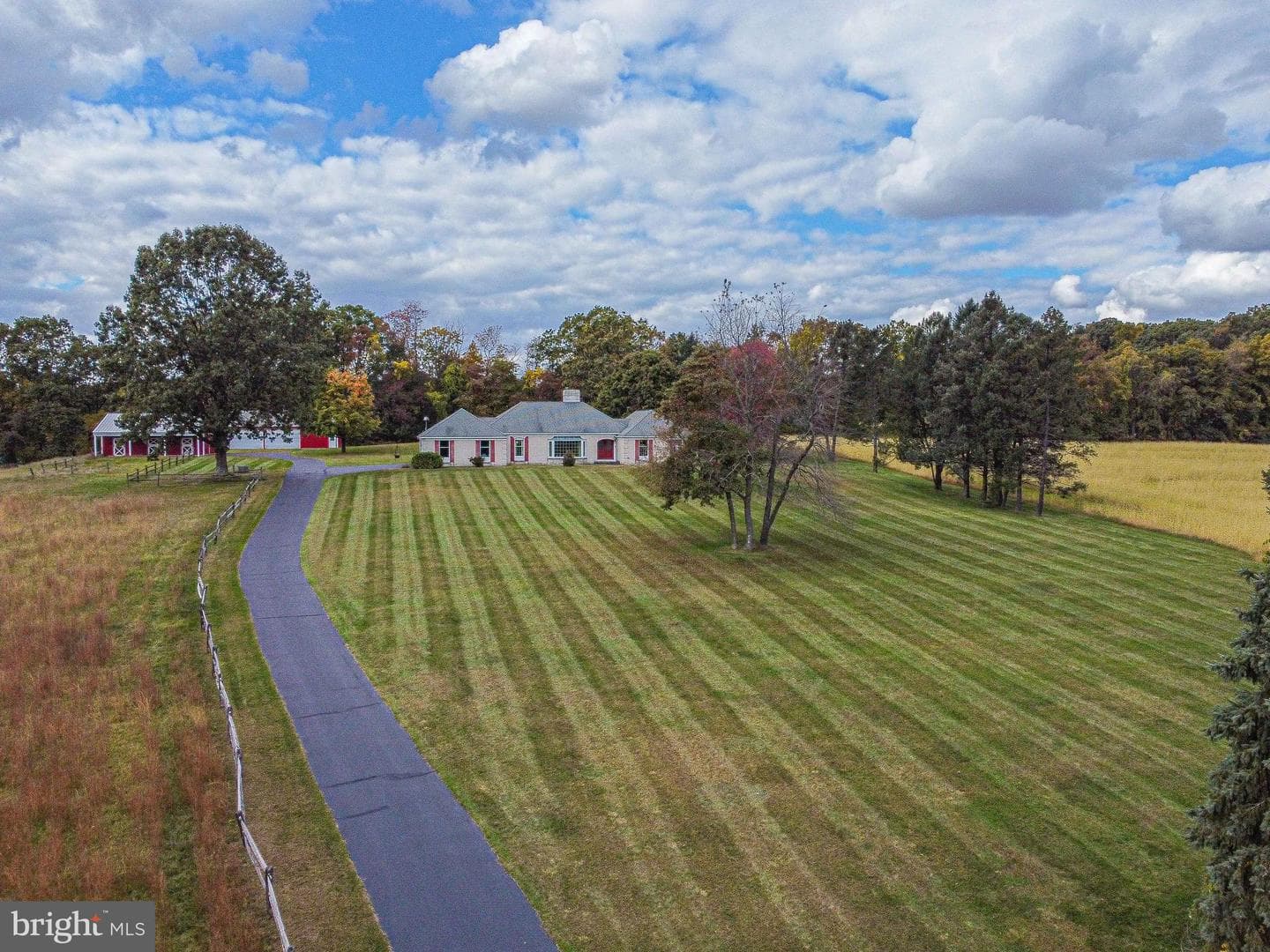 5330 Macungie Mountain Road photo 1