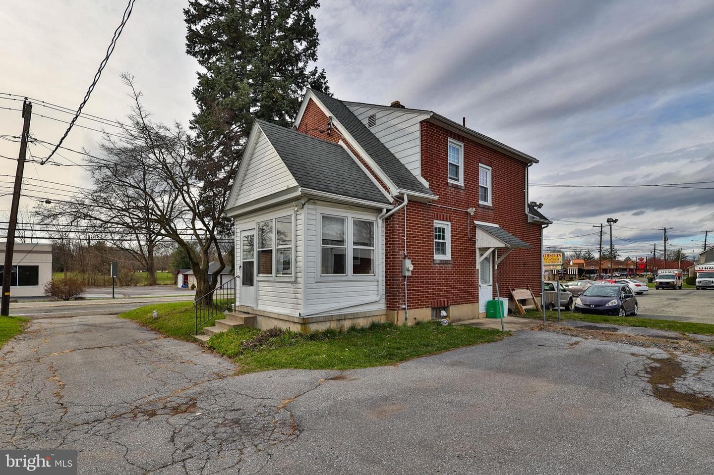 1115 Trexlertown Road photo 4