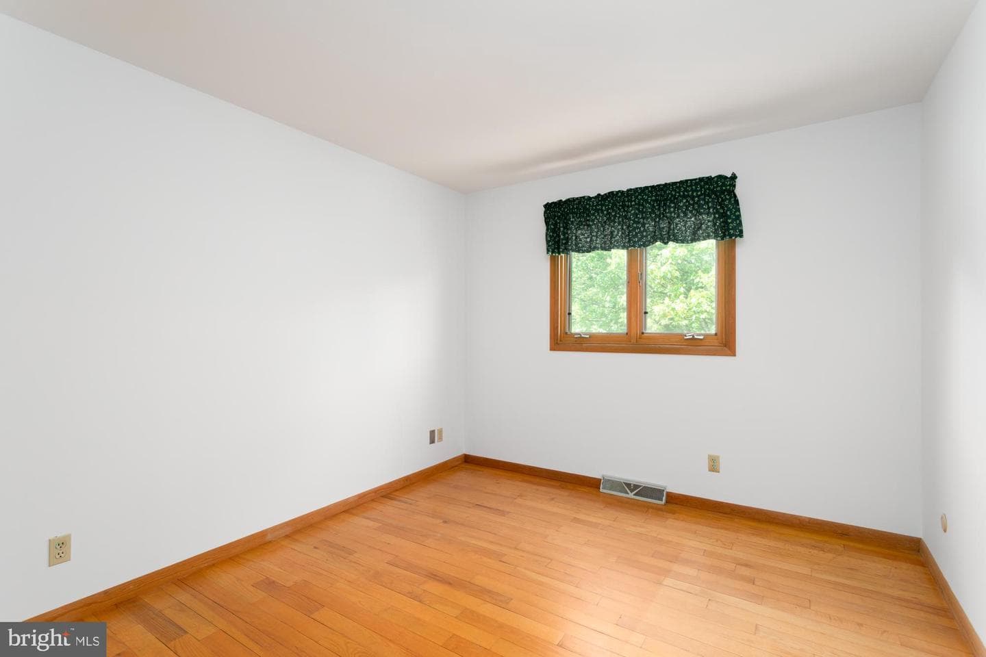 1755 Minesite Road photo 20