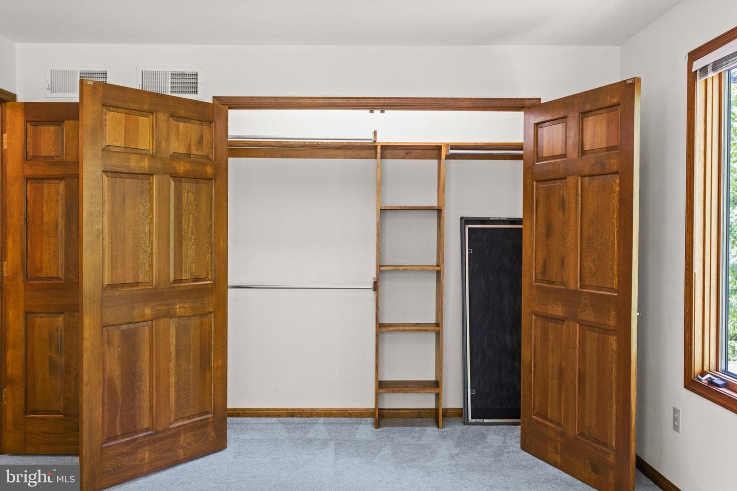 5814 Stag Drive photo 49