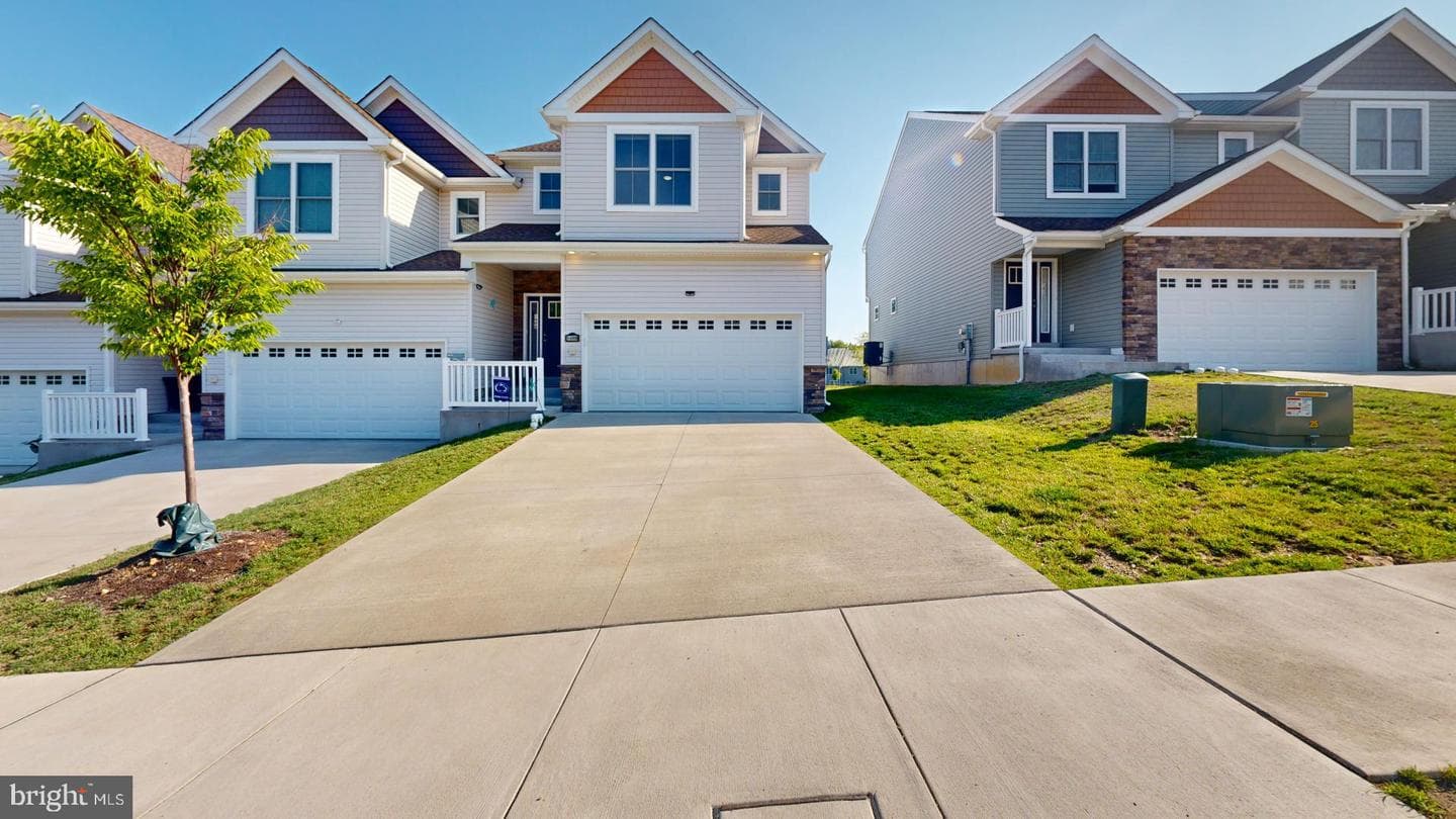1408 Arch Street photo 1