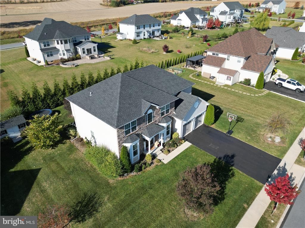1234 Broadwing Place photo 4